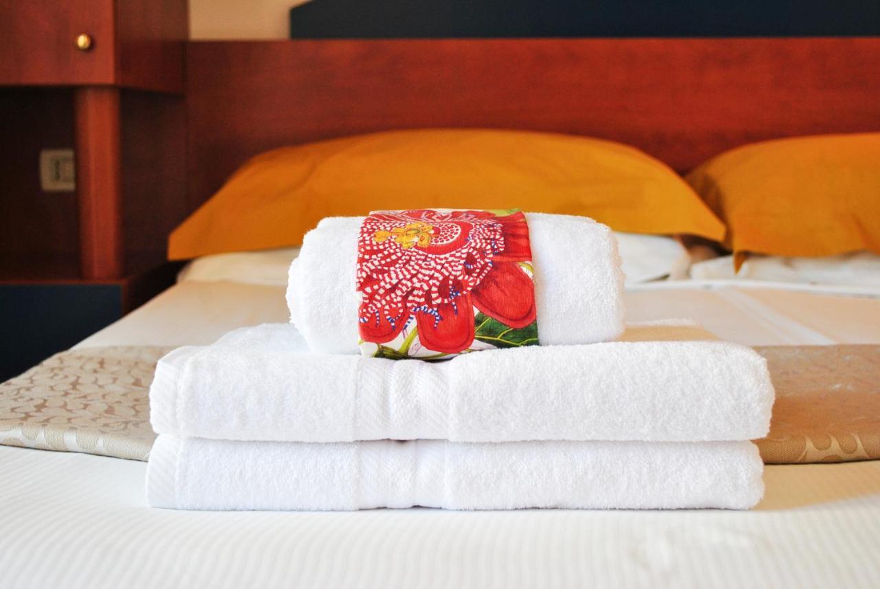 Residence Mimosa リミニ エクステリア 写真