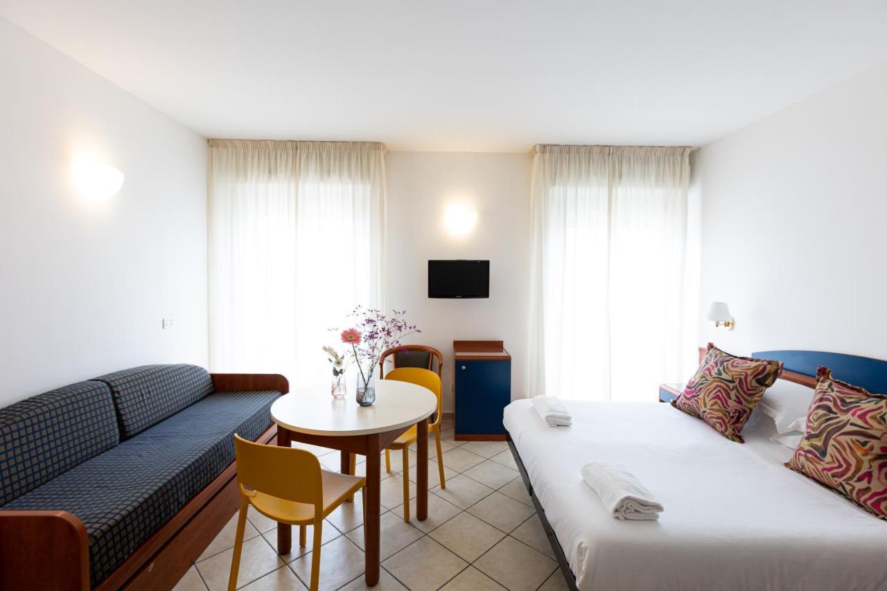 Residence Mimosa リミニ エクステリア 写真