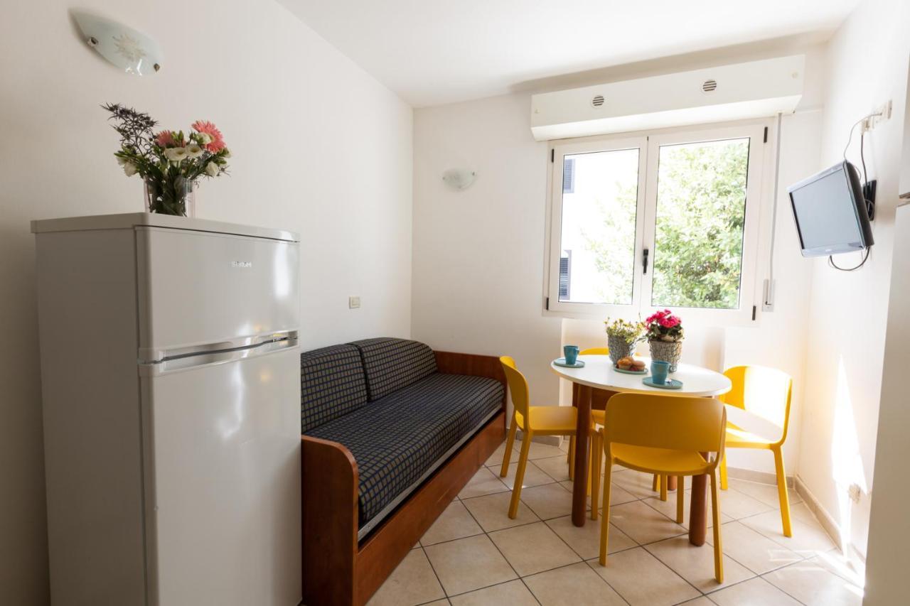 Residence Mimosa リミニ エクステリア 写真