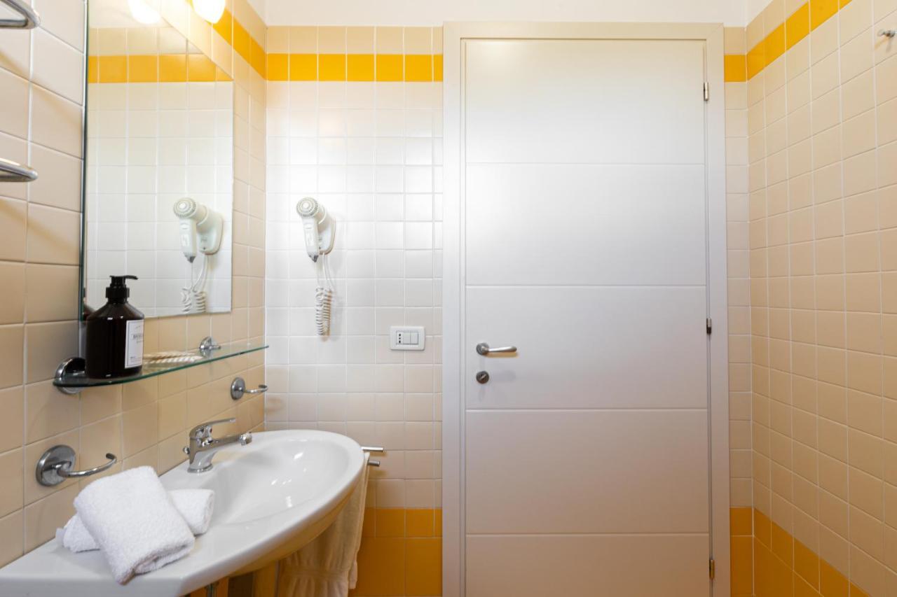 Residence Mimosa リミニ エクステリア 写真